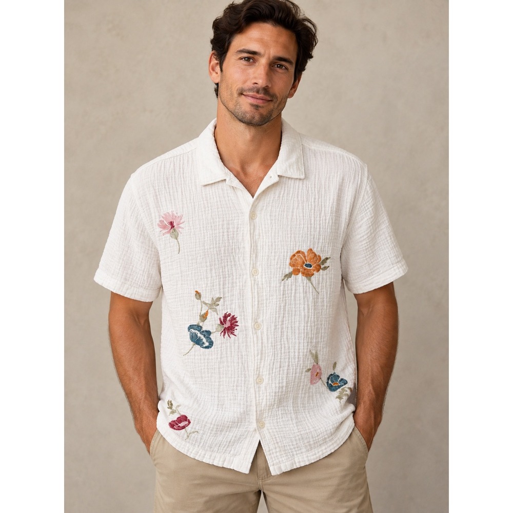 Sun + Stone Large White Floral Embroidered Gauze Button Down Shirt Short Sleeve